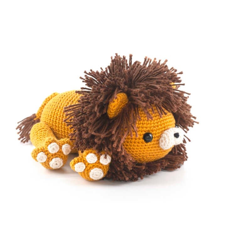 free lion crochet pattern